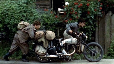  The Motorcycle Diaries: A Colombian Mystery Steeped in Existential Angst and Rhythmic Prose